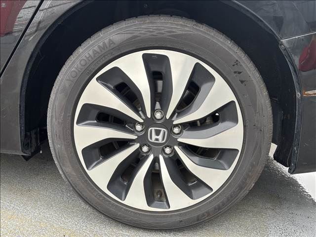 صورة مصغرة 32 لـ 2013 Honda ACCORD HYBRID