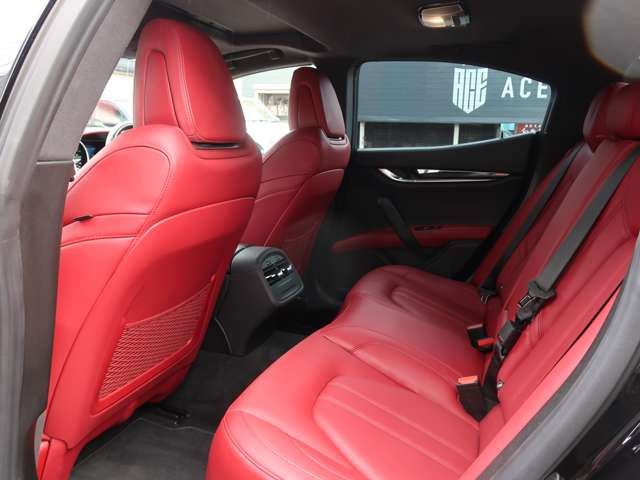 صورة مصغرة 16 لـ 2018 Maserati GRAN SPORT