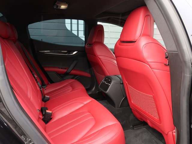 صورة مصغرة 36 لـ 2018 Maserati GRAN SPORT