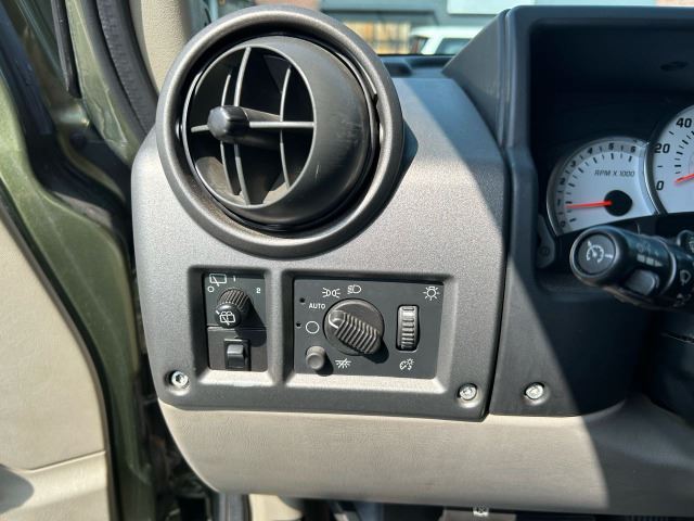 2005 Hummer H2 缩略图 15