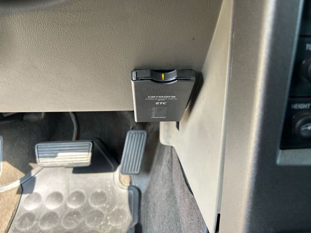 2005 Hummer H2 缩略图 17