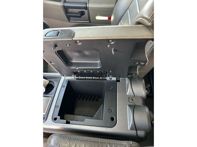2005 Hummer H2 缩略图 21