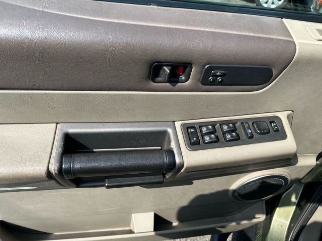 2005 Hummer H2 照片 10