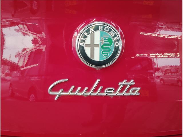 2012 ALFA Romeo GIULIETTA — миниатюра 20