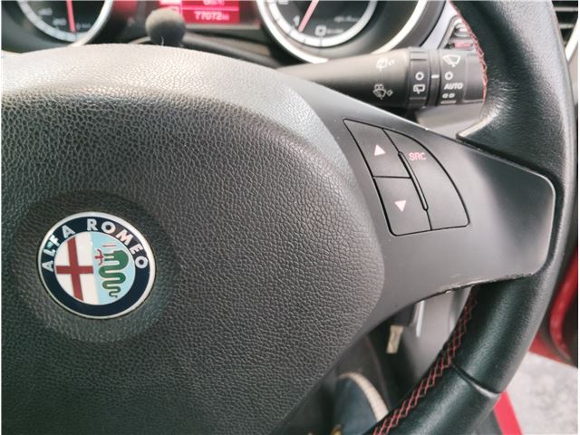 2012 ALFA Romeo GIULIETTA — миниатюра 61