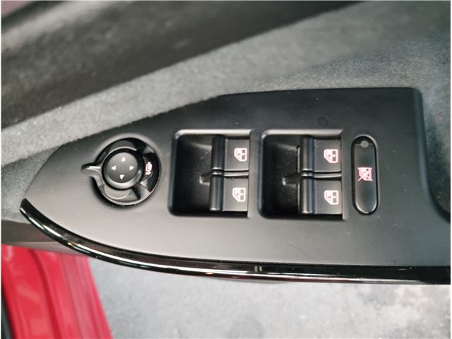 2012 ALFA Romeo GIULIETTA — миниатюра 72