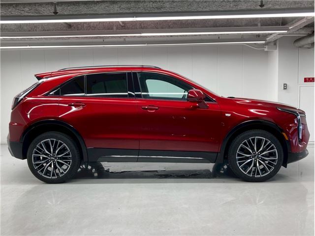 2025 Cadillac XT4 缩略图 12