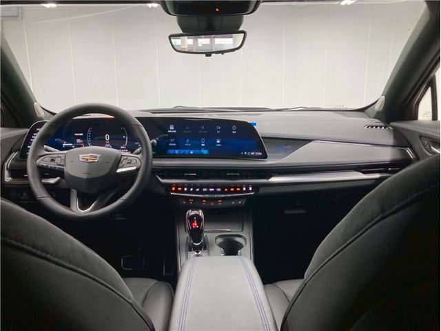 2025 Cadillac XT4 照片 4