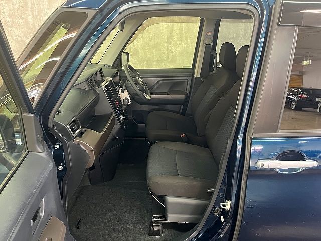 2023 Toyota ROOMY 缩略图 31