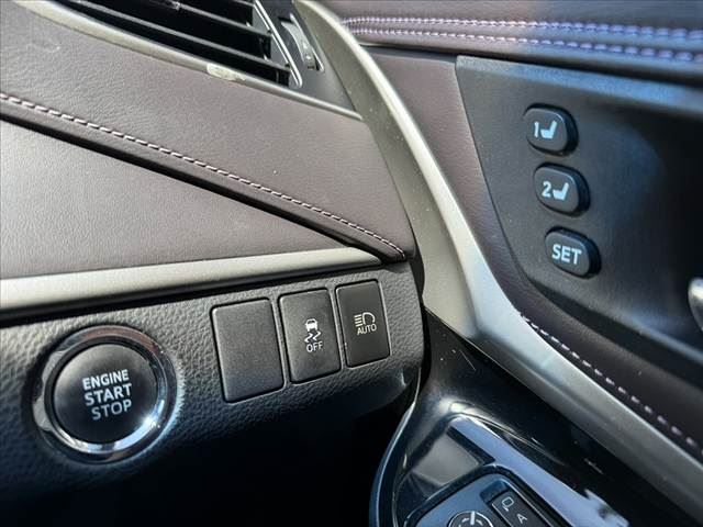 2016 Toyota HARRIER — фото 7