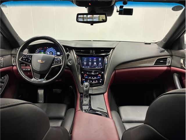 2018 Cadillac CTS 照片 2