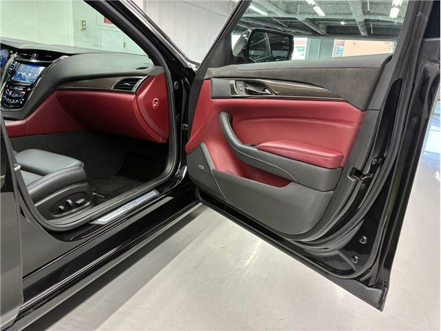 صورة مصغرة 45 لـ 2018 Cadillac CTS