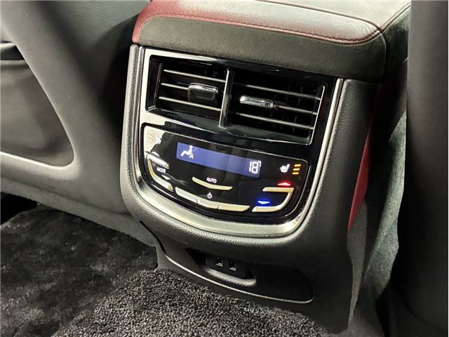 صورة مصغرة 59 لـ 2018 Cadillac CTS