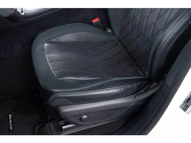 صورة مصغرة 33 لـ 2021 Mercedes-BENZ GLE-CLASS AMG