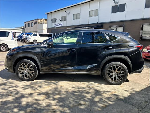 صورة 3 لـ 2014 Lexus NX