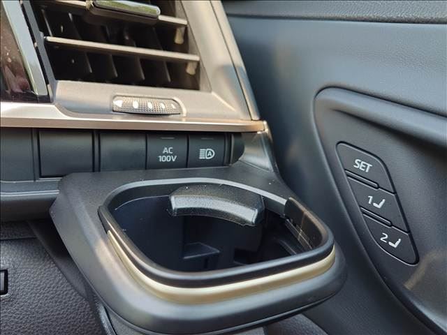 صورة مصغرة 17 لـ 2022 Toyota CROWN CROSSOVER