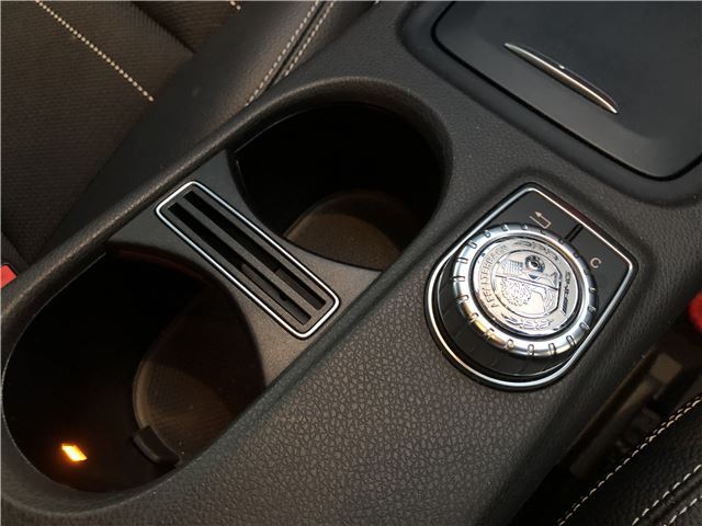 2014 Mercedes-BENZ GLA — миниатюра 51
