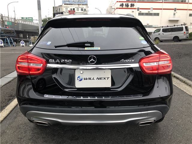 صورة 8 لـ 2014 Mercedes-BENZ GLA