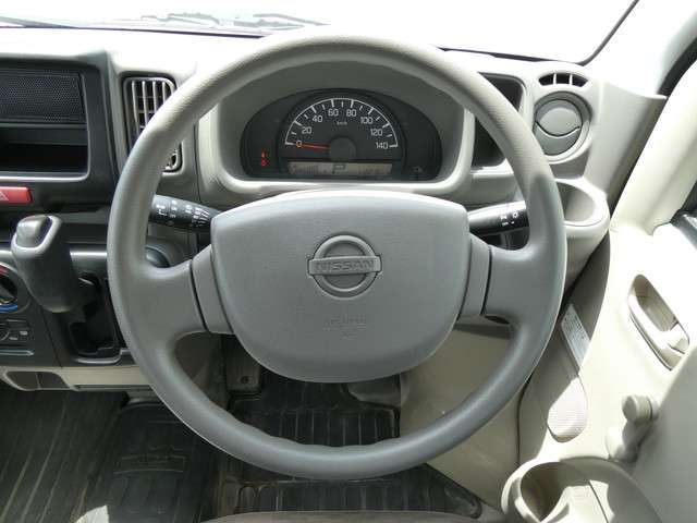 صورة 10 لـ 2017 Nissan NV100CLIPPER RIO