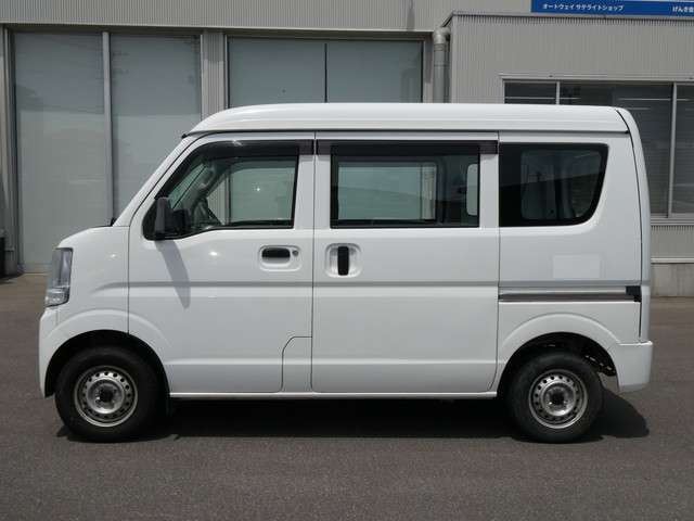 صورة 5 لـ 2017 Nissan NV100CLIPPER RIO