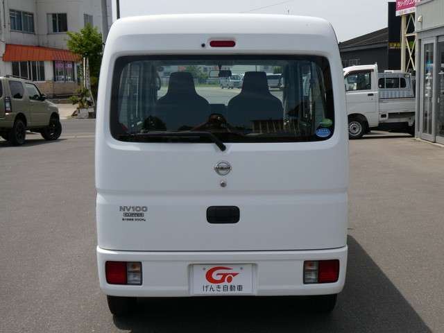 صورة 4 لـ 2017 Nissan NV100CLIPPER RIO