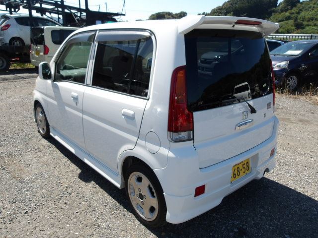 2002 Honda LIFE 照片 2