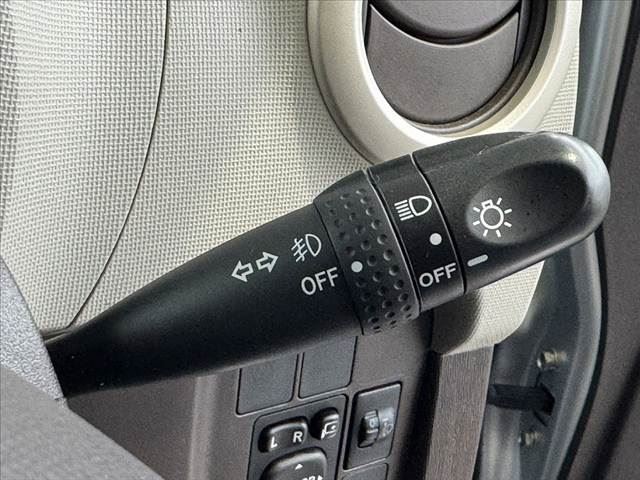 صورة مصغرة 28 لـ 2010 Toyota PASSO