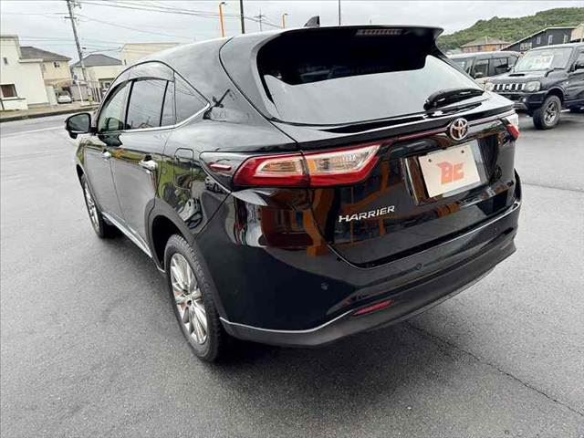 2018 Toyota HARRIER — миниатюра 13