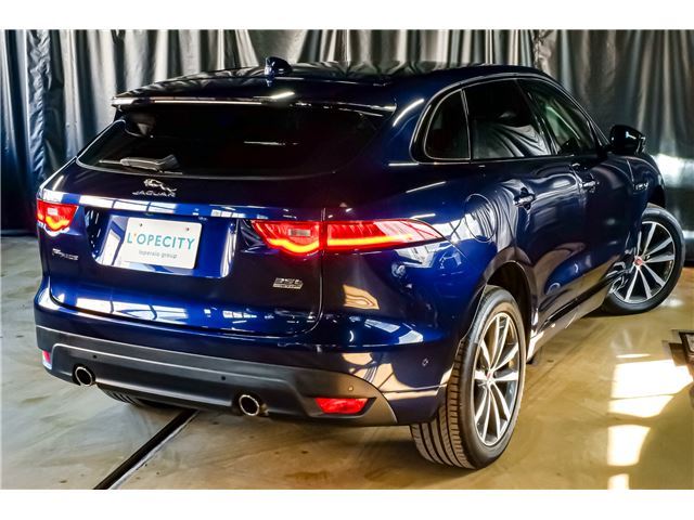 2016 Jaguar F-PACE — фото 3