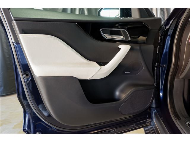 2016 Jaguar F-PACE 缩略图 42