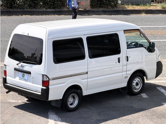 صورة مصغرة 19 لـ 2005 Nissan VANETTE LARGO COACH