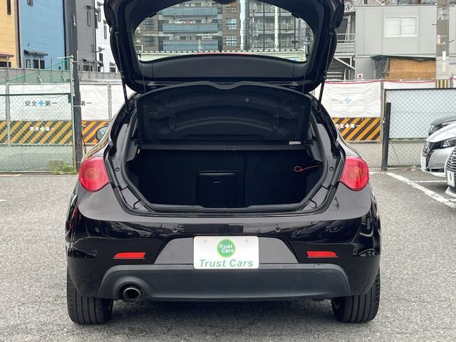 2017 ALFA Romeo GIULIETTA 缩略图 29