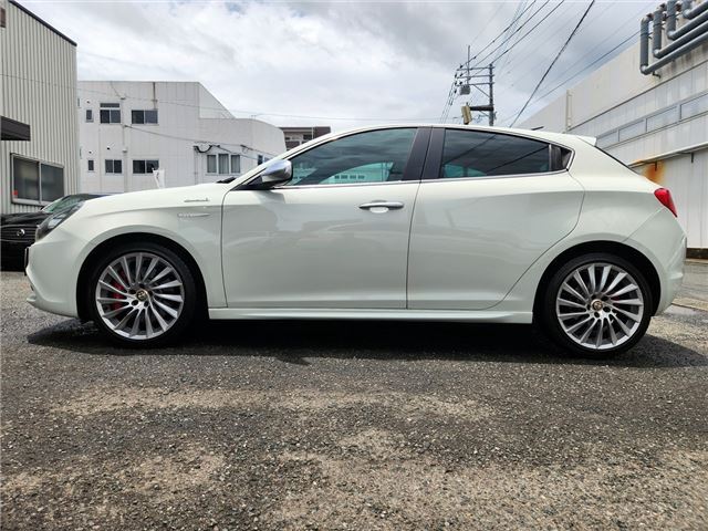 صورة مصغرة 28 لـ 2014 ALFA Romeo GIULIETTA