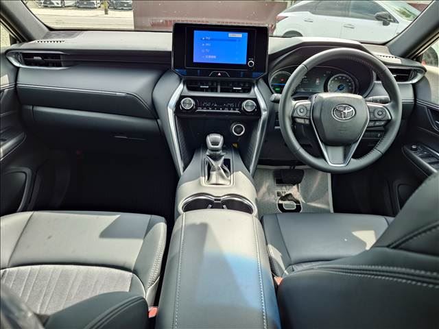 2024 Toyota HARRIER — фото 3