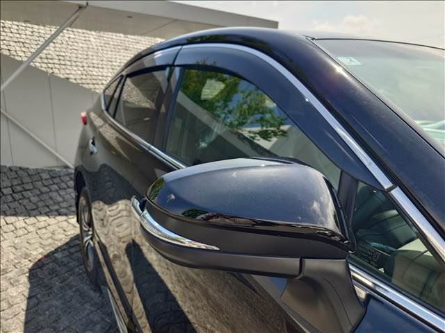 2025 Toyota HARRIER — фото 7