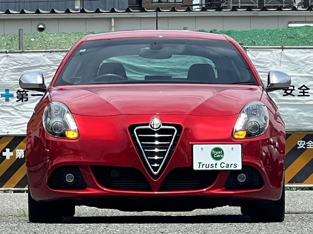 2014 ALFA Romeo GIULIETTA 缩略图 12