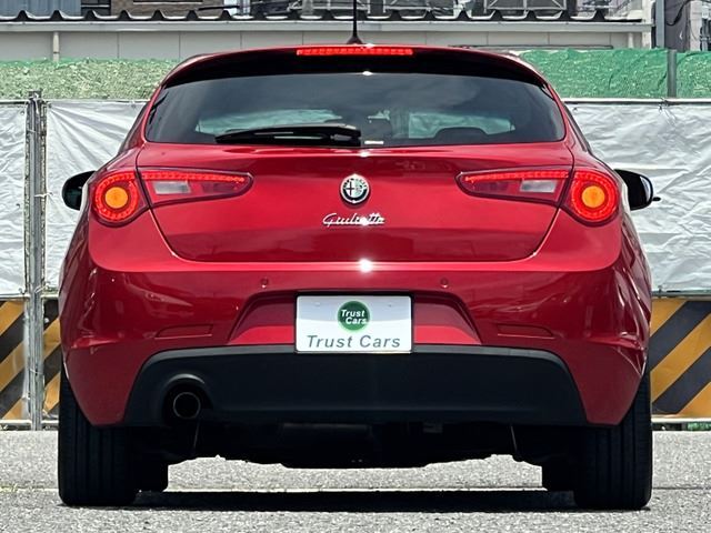 2014 ALFA Romeo GIULIETTA 缩略图 15