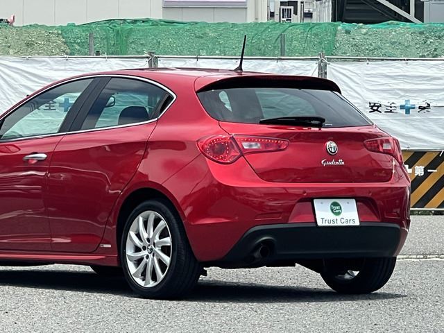 2014 ALFA Romeo GIULIETTA 缩略图 16