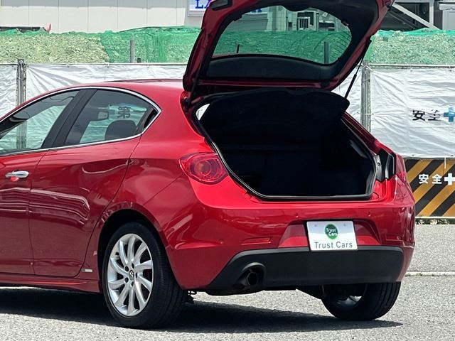 2014 ALFA Romeo GIULIETTA 缩略图 56
