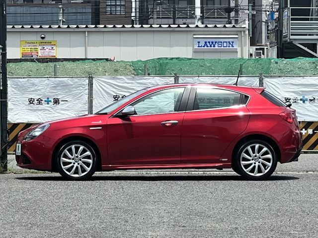 2014 ALFA Romeo GIULIETTA 照片 10