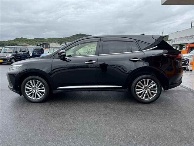 2018 Toyota HARRIER — миниатюра 12
