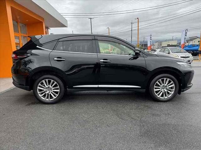 2018 Toyota HARRIER — миниатюра 11