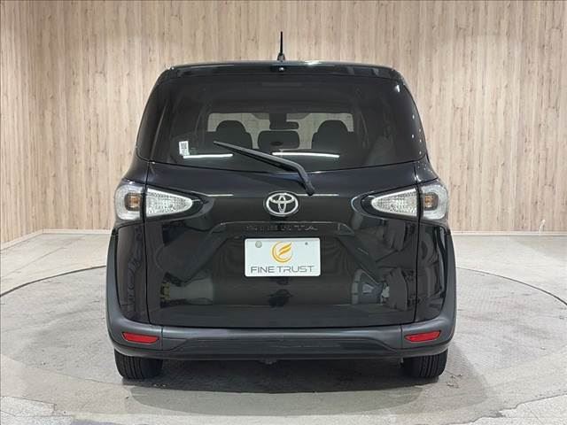 2016 Toyota SIENTA — миниатюра 21