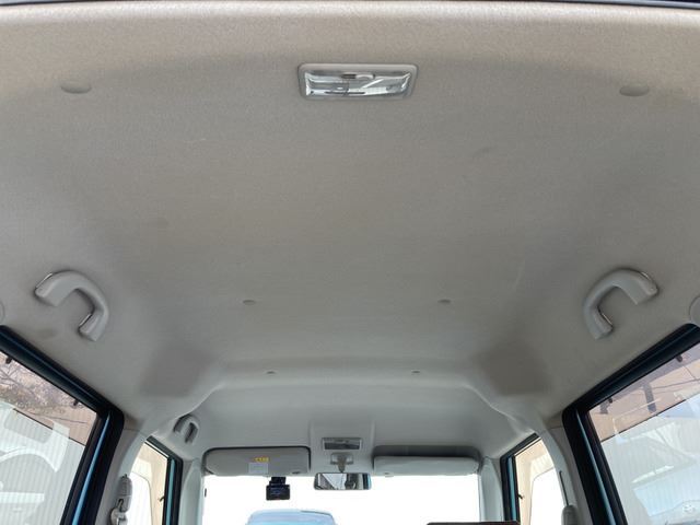 2010 Nissan ROOX — миниатюра 38