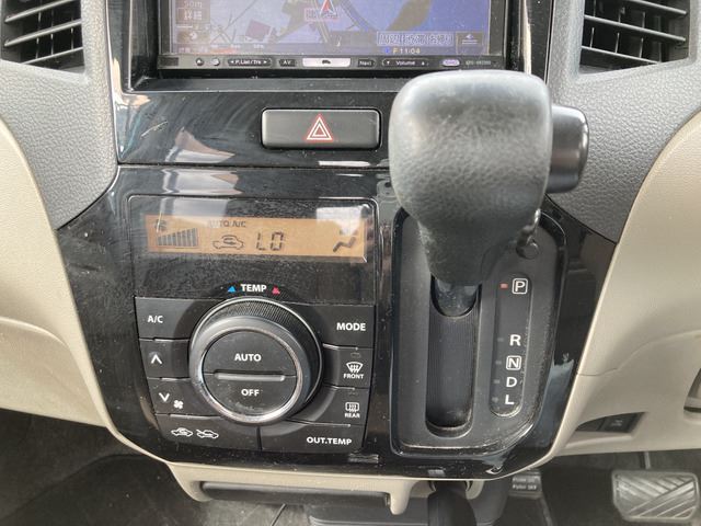 2010 Nissan ROOX — миниатюра 44