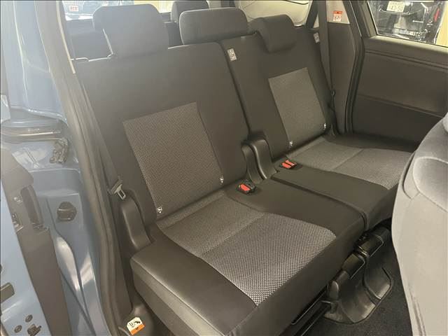 صورة مصغرة 35 لـ 2023 Toyota SIENTA