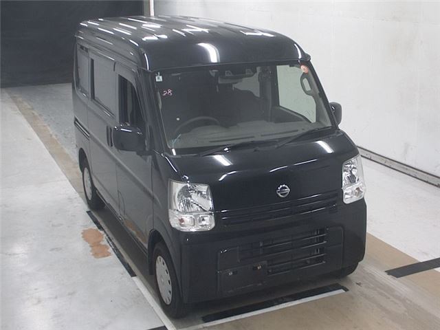 صورة 1 لـ 2021 Nissan NV100CLIPPER RIO