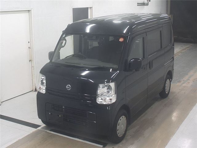 صورة 5 لـ 2021 Nissan NV100CLIPPER RIO