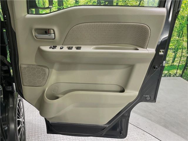 صورة مصغرة 25 لـ 2016 Nissan NV100CLIPPER RIO