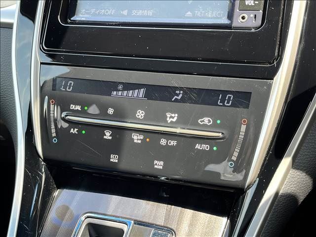 2017 Toyota HARRIER — миниатюра 30